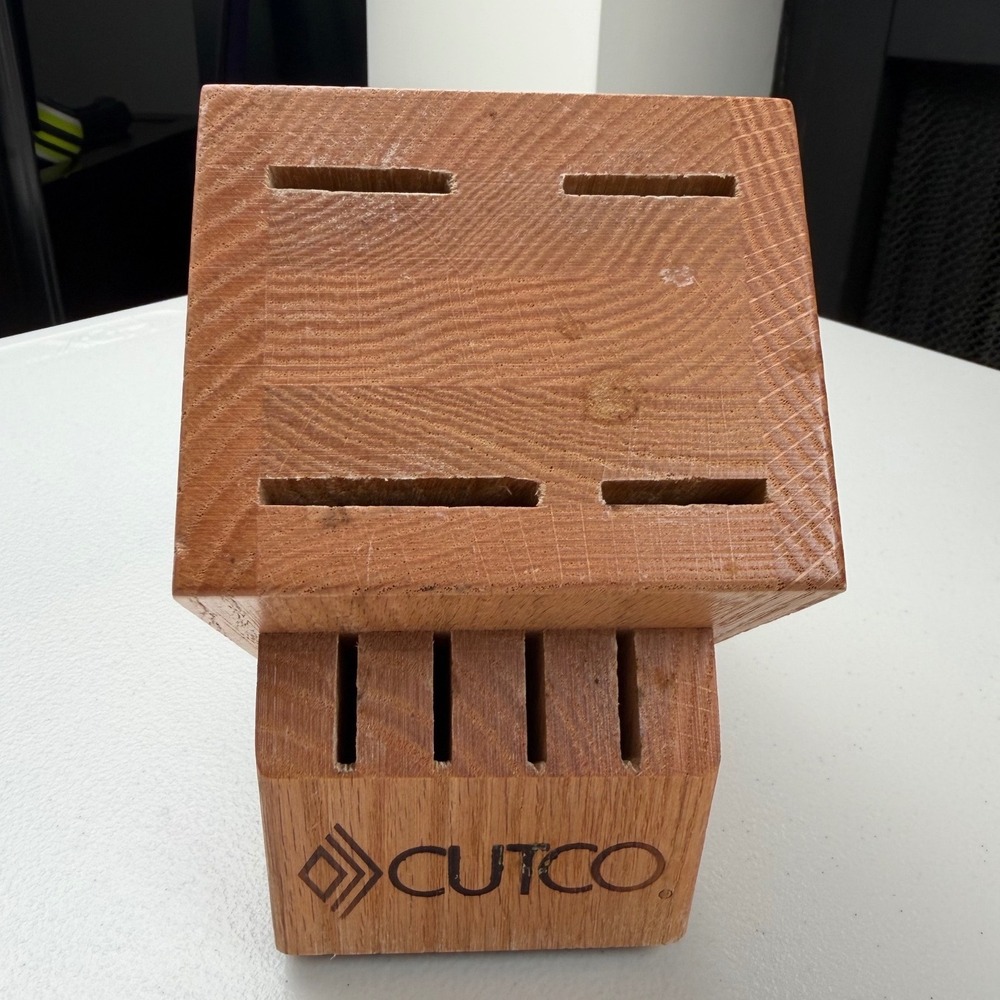 Cutco Oak Wood Knife Block 8 Slot Slanted Cutlery Storage Made in USA Natural